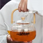 Théière en verre transparent​