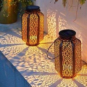 Lanterne solaire jardin fer forgé motif oriental LED extérieur décorative