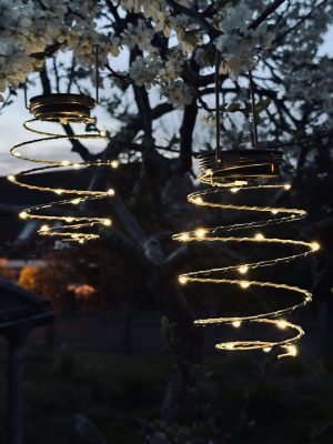 Lumière d'Ambiance Solaire Dorée pour Jardin – Duo Extérieur