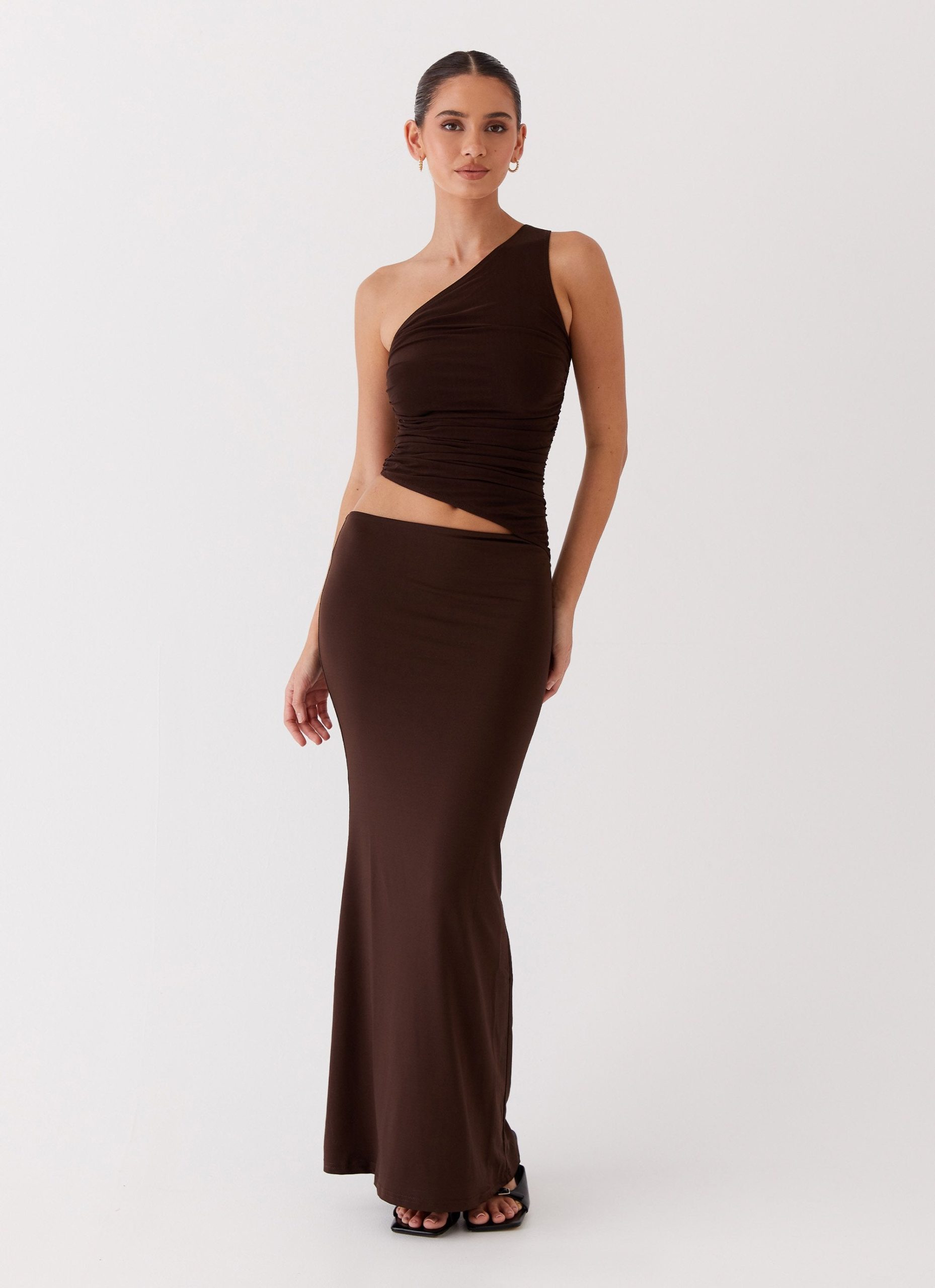Robe longue asymétrique femme une épaule cut-out élégante – Image 4